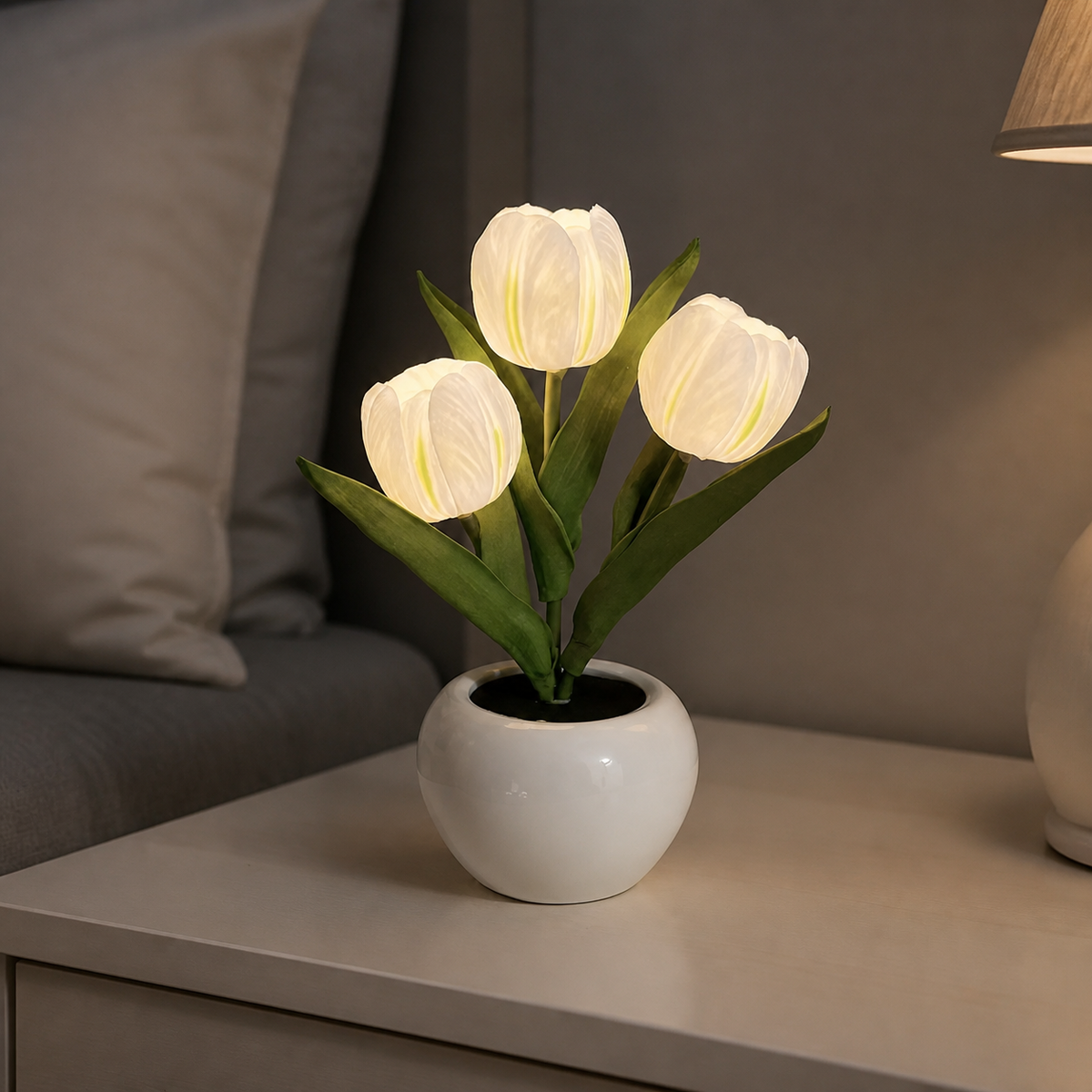 Ceramic Tulips – Ceramic Tulip Lamp