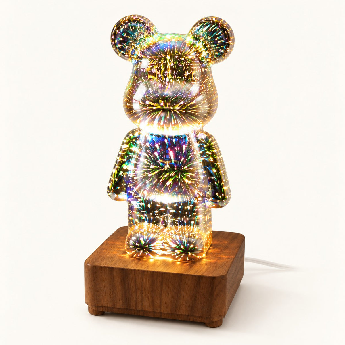 ObiSparkbear – Crystal Bear & Heart Lamp - studio view