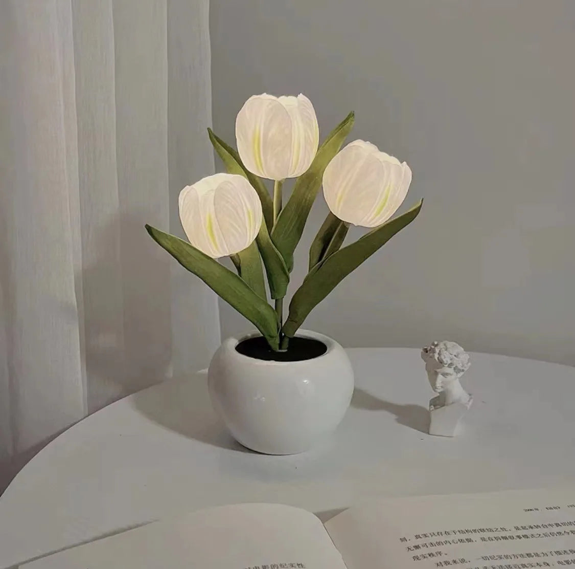 TulipGlow Ceramic Tulip Lamp - White