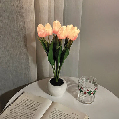 Ceramic Tulips – Ceramic Tulip Lamp