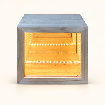 Endless Frame – Infinity Mirror Display Lamp