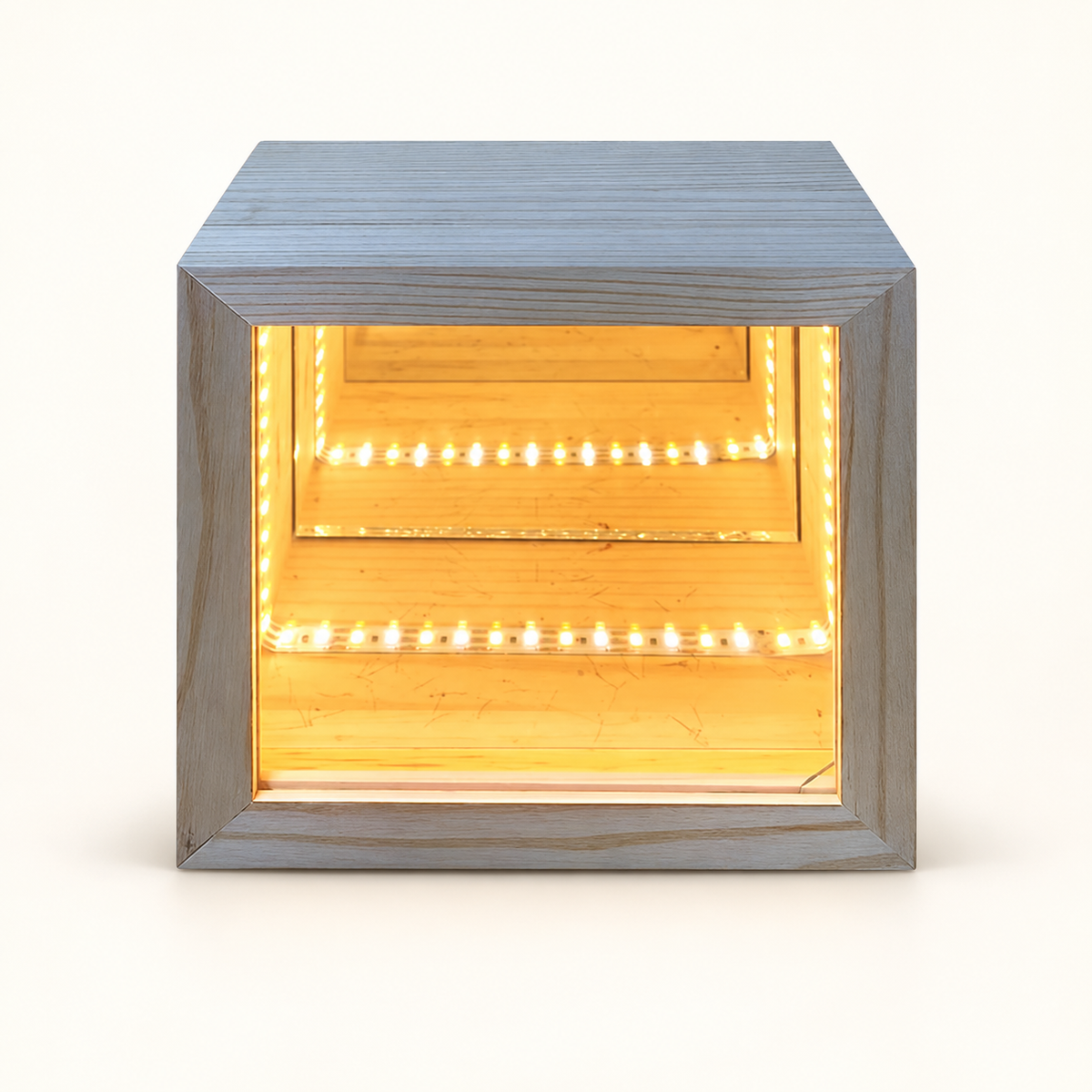 
Endless Frame – Infinity Mirror Display Lamp - Studio Frame variant