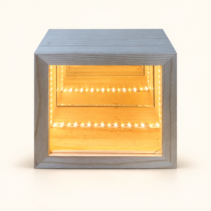 Endless Frame – Infinity Mirror Display Lamp