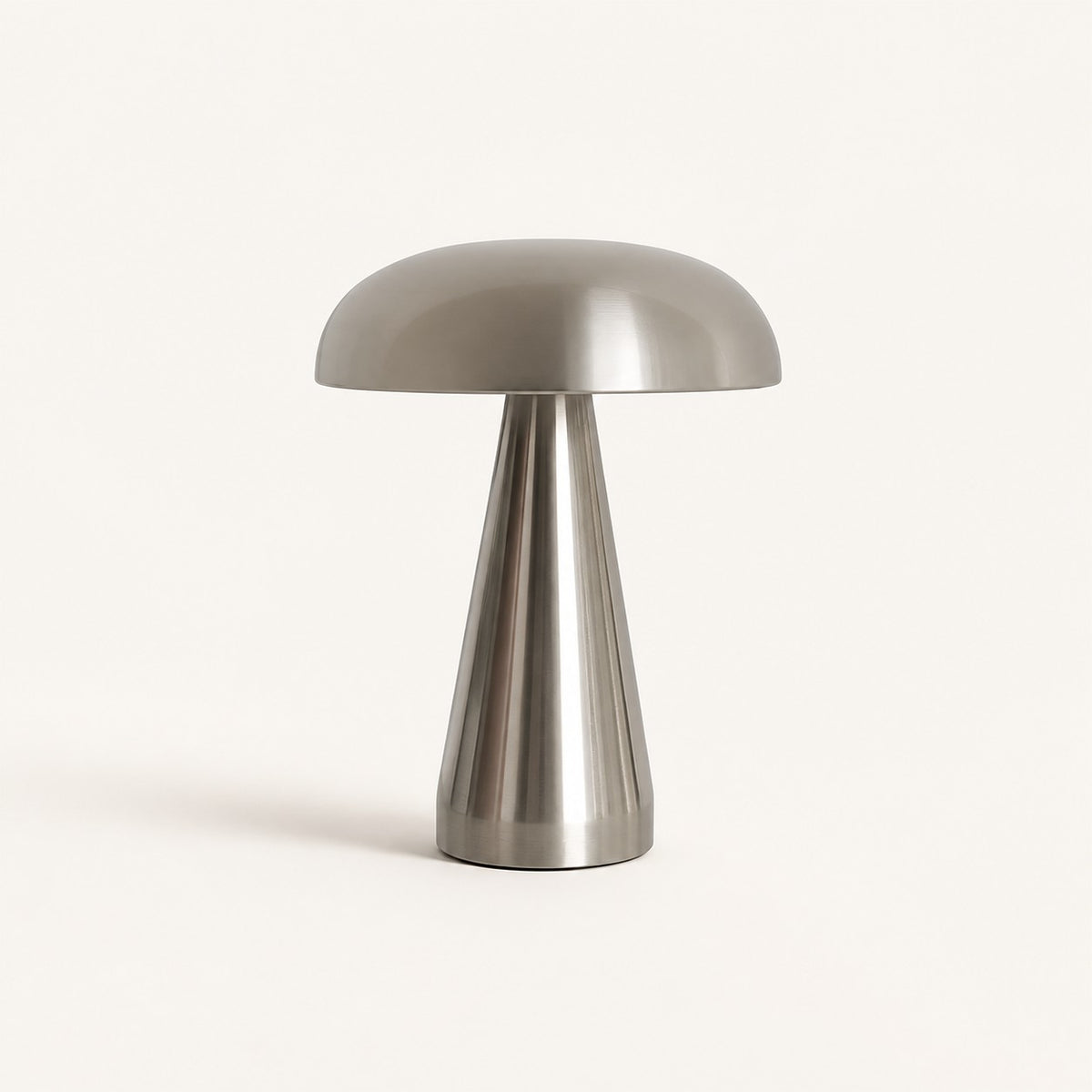 Golden Cap – Rechargeable Metal Mushroom Table Lamp - Silver variant