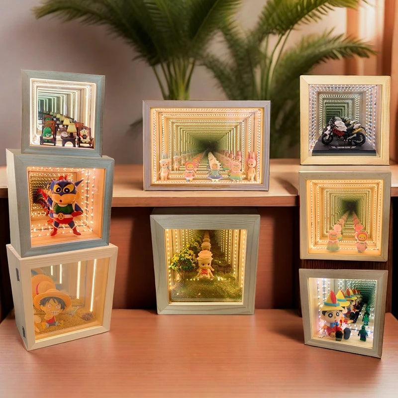 InfinityNest™ Illusion Display Frame