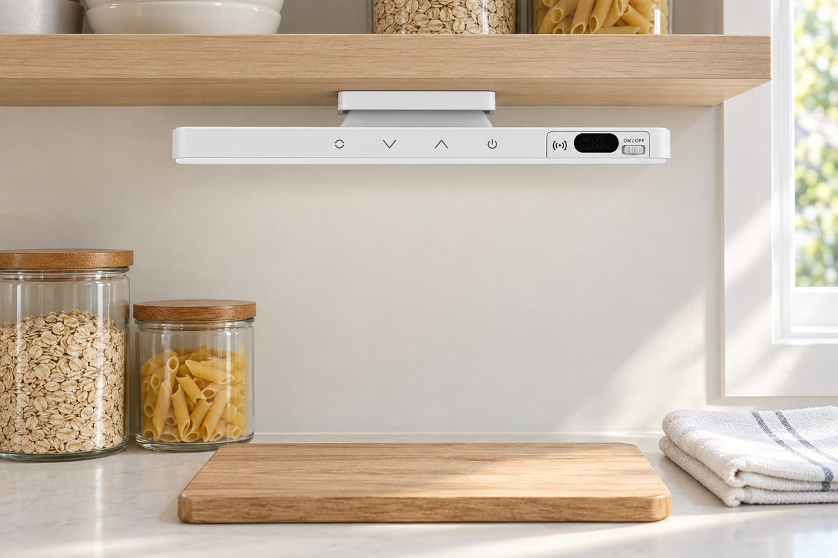 Magnet Bar – Magnetic Battery-Display Lamp with the light switched off