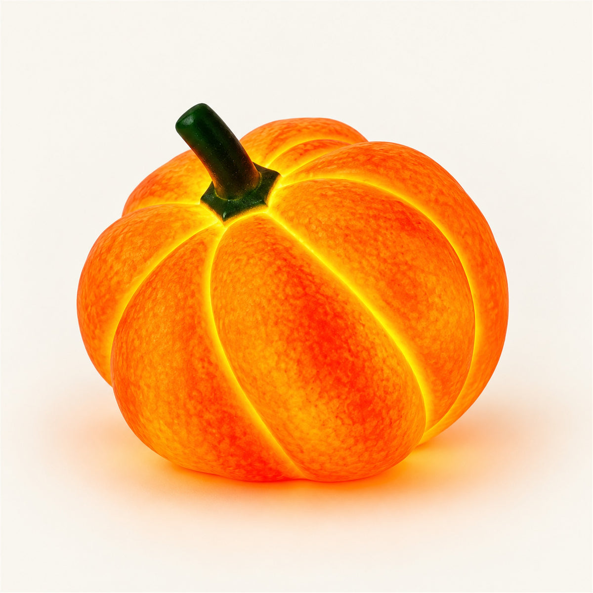 ObiPip – Cute Pumpkin Night Lamp - studio view