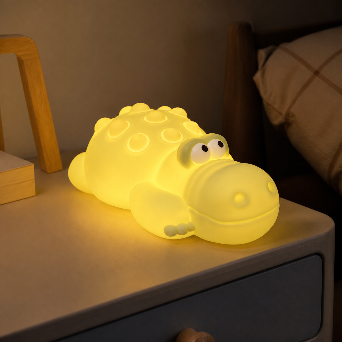 
ObiZoo — Crocodile in a room setting