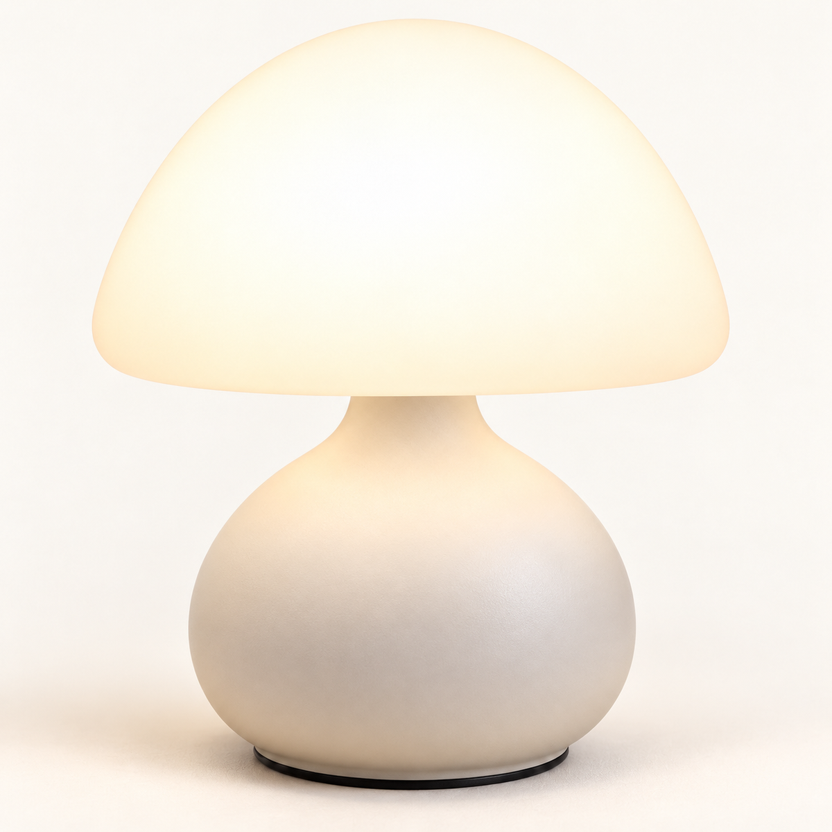 
ObiPuffball – Pat-Touch Mushroom Night Lamp - studio view