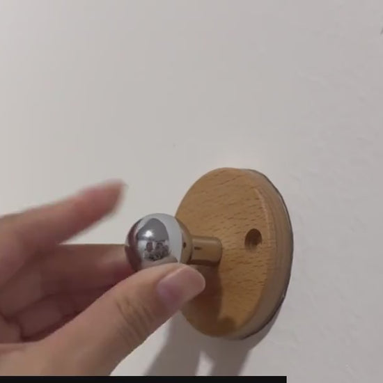 Beech Line – Beech Wood Magnetic Wall Lamp