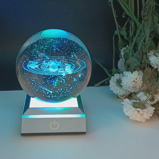 Crystal Globe – Glowing Crystal Ball Lamp