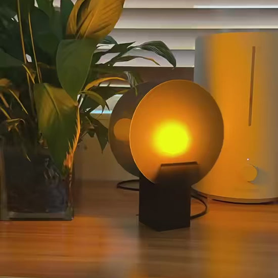 Lámpara de mesa ambiental HaloForm
