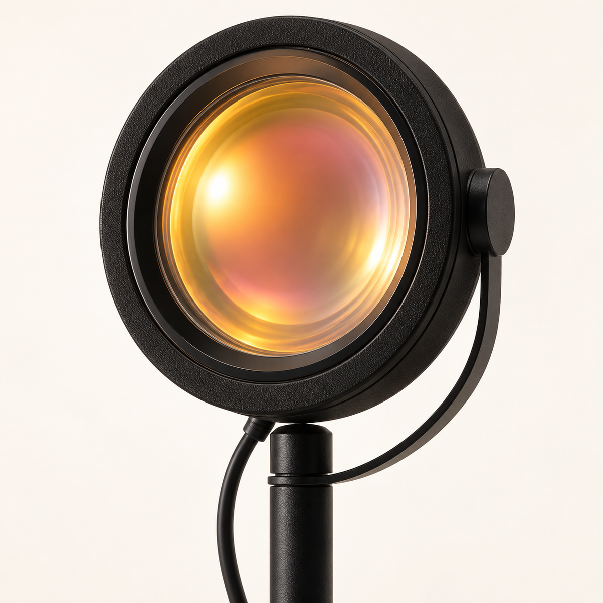 Sunset Halo — material and design close-up